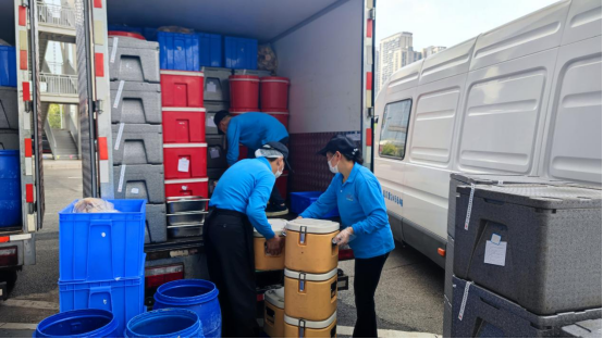 【食品安全】各校工作組及家長(zhǎng)代表走進(jìn)天天向上檢查食品安全工作(圖26)